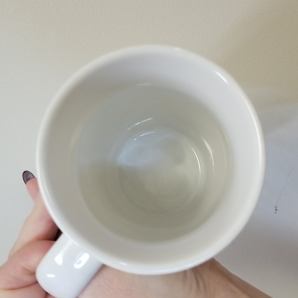 Tim Horton's 2018 Tall Cup Bear Mug Pair - Picture 5 of 8